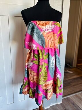 Strapless Pink Tropical-Dress